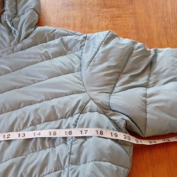 Columbia Women's Light Blue Quilted Puffer Jacket - Picture 12 of 14